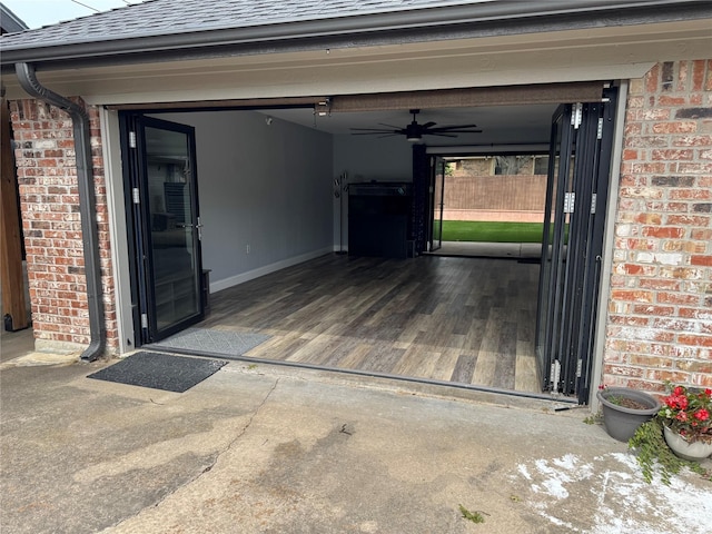 1220 Melony Dr, Sulphur Springs, TX 75482 - view of garage