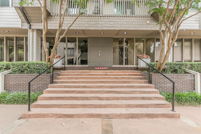 4851 Cedar Springs Rd Unit 175, Dallas, TX 75219 - view of doorway to property