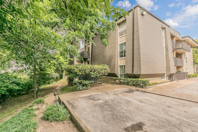 4851 Cedar Springs Rd Unit 175, Dallas, TX 75219 - view of property exterior