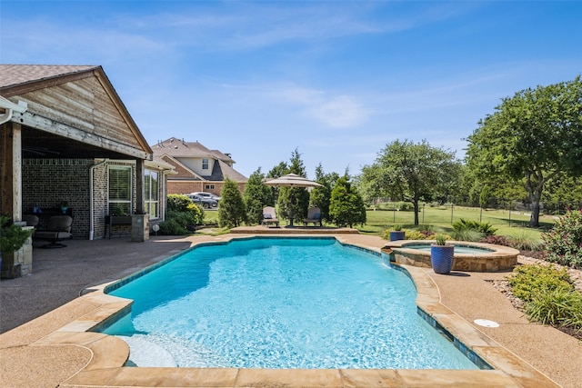 305 Crestfield Ct, Sunnyvale, TX 75182 - view of pool featuring a patio and a pool with connected hot tub