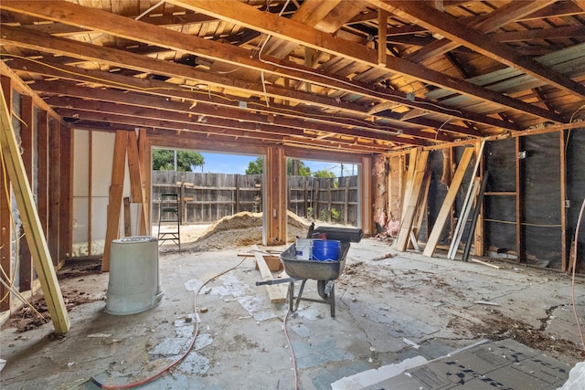 10270 Kilkenny Pl, Dallas, TX 75228 - view of miscellaneous room