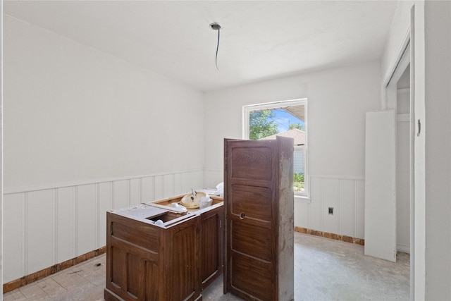 10270 Kilkenny Pl, Dallas, TX 75228 - office area featuring wainscoting