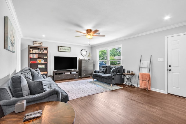 312 Dean St, Athens, TX 75751 - living area with crown molding, ceiling fan, wood finished floors, baseboards, and recessed lighting