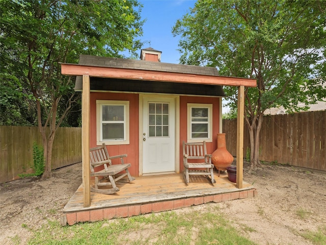 1533 Melanie Trl, Midlothian, TX 76065 - view of outbuilding featuring a fenced backyard