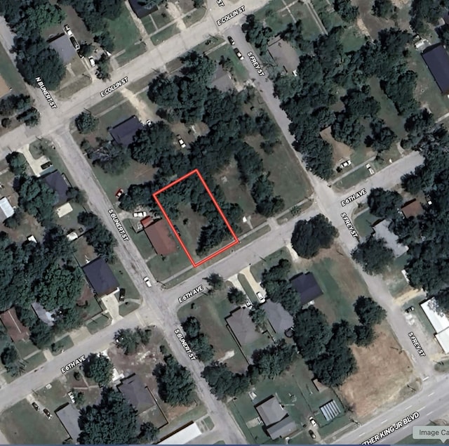 1302 E 6th Ave, Corsicana, TX 75110
