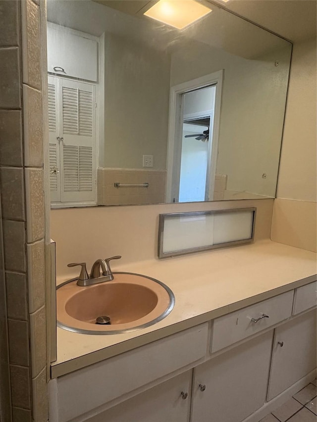 104 W Cayuga Dr, Athens, TX 75751 - bathroom with vanity