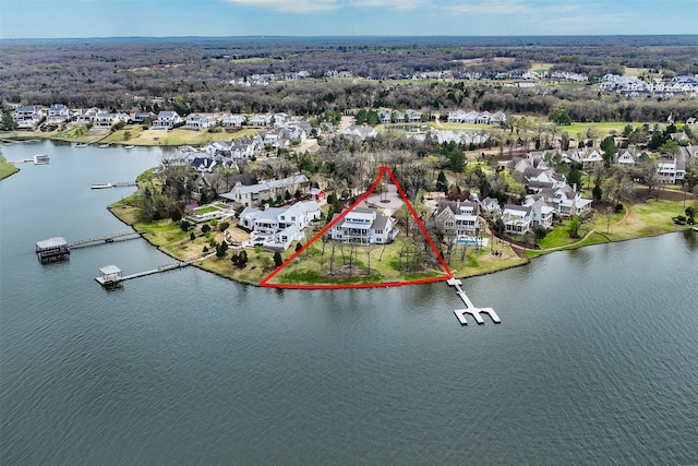 13390 Waterside Dr, Malakoff, TX 75148 - aerial view of property and surrounding area with a large body of water and nearby suburban area