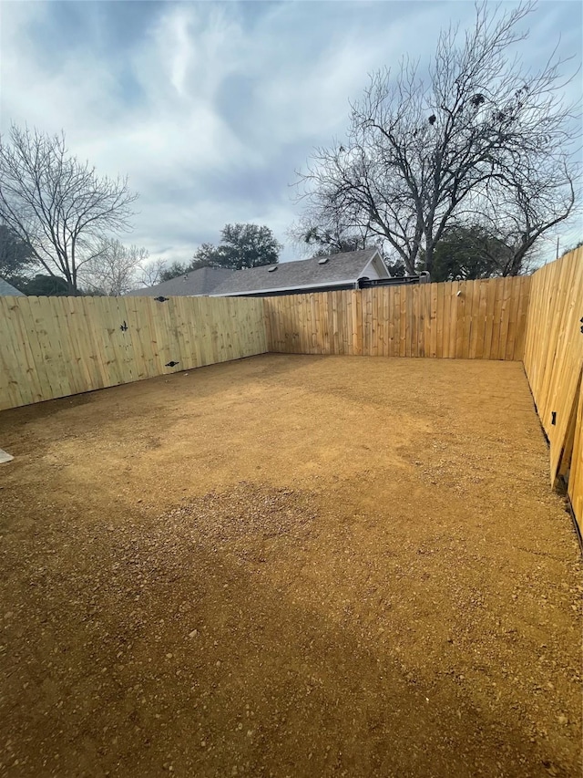 1833 Hood St, Carrollton, TX 75006 - view of fenced backyard