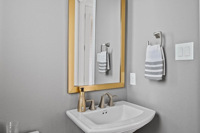 2104 Zaide Way, Celina, TX 75009 - half bath with a sink