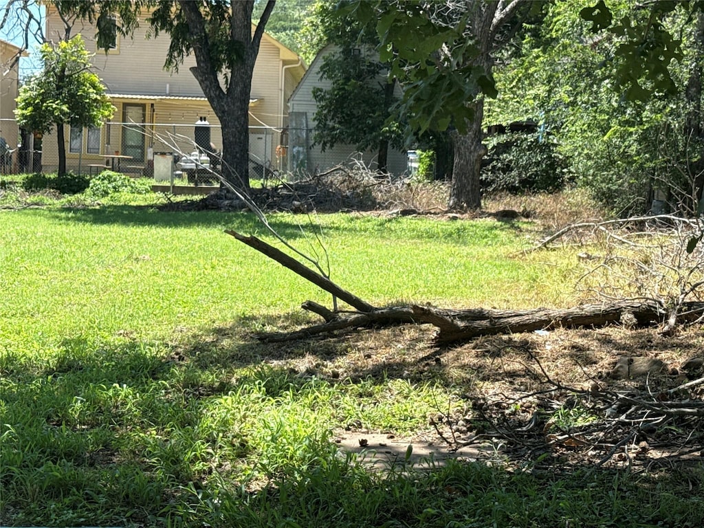 311 NE 7th Ave, Mineral Wells, TX 76067