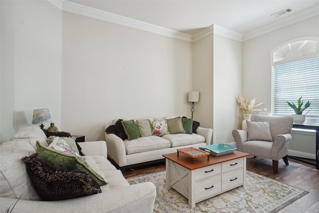 5833 Crescent Ln, Colleyville, TX 76034 - living area featuring light wood-style floors and crown molding