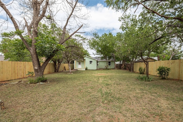 1534 Burger St, Abilene, TX 79603 - view of yard