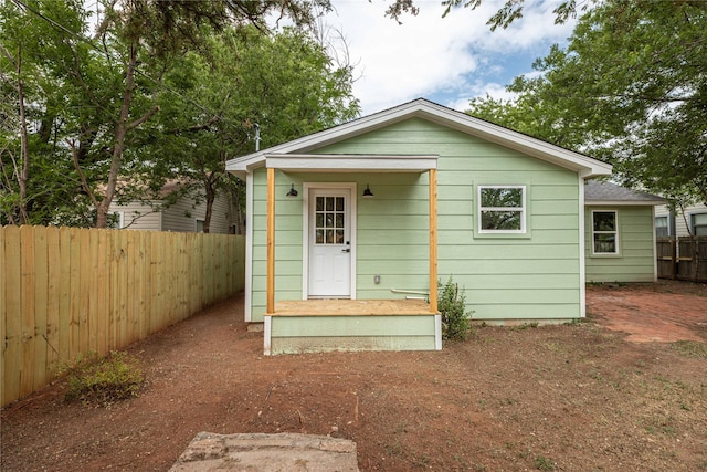 1534 Burger St, Abilene, TX 79603 - view of front of home featuring a fenced backyard