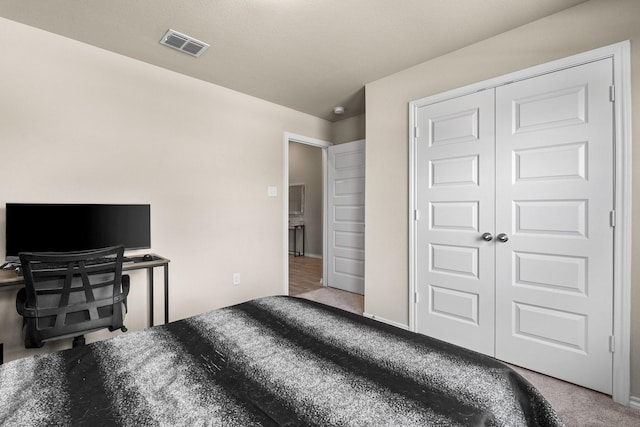 3216 Maroon Creek Rd, Aubrey, TX 76227 - bedroom featuring carpet floors, a desk, and a closet