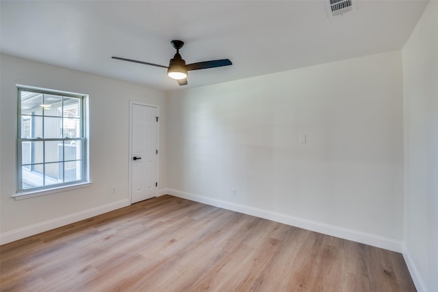 2028 Casa Loma Ct, Grapevine, TX 76051 - unfurnished room with light wood finished floors, baseboards, and ceiling fan