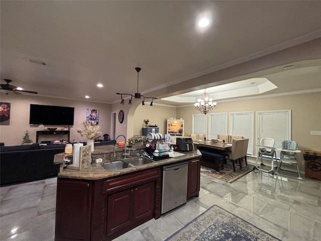3307 Shawnee Trl, Lake Worth, TX 76135 - kitchen with stainless steel dishwasher, a sink, crown molding, ceiling fan, and a center island with sink