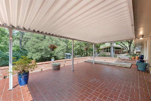 2225 Wooded Acres Dr, Waco, TX 76710 - view of patio / terrace