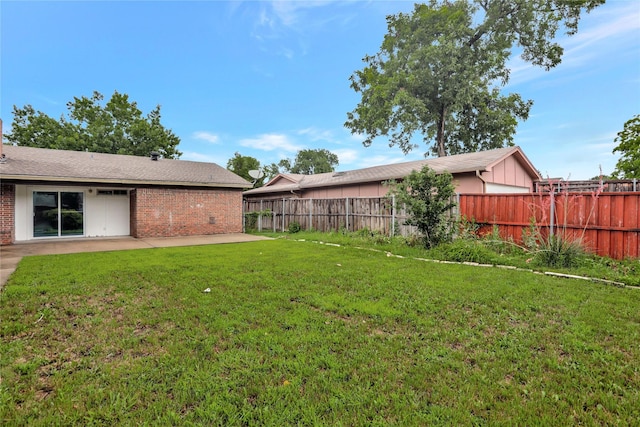 1510 Bowie St, Garland, TX 75042 - view of yard featuring a patio area