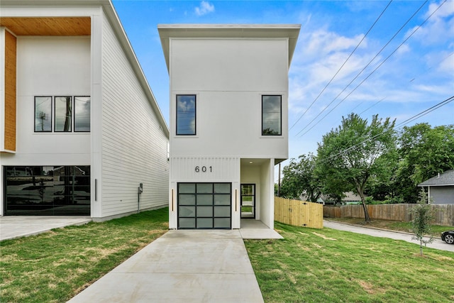 601 S Moore St, Dallas, TX 75203 - view of contemporary home