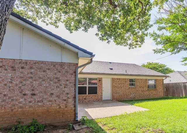 4209 W Pleasant Forest St, Arlington, TX 76015 - rear view of house featuring a patio