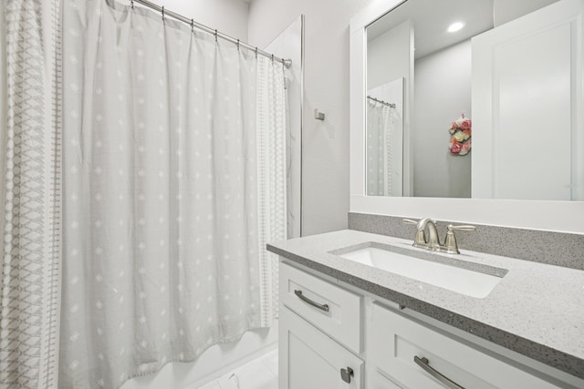 3205 Tradition Ct, Rowlett, TX 75088 - full bath featuring vanity and shower / bath combo with shower curtain