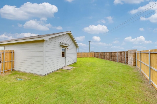 6851 Coulter Dr, Princeton, TX 75407 - view of fenced backyard