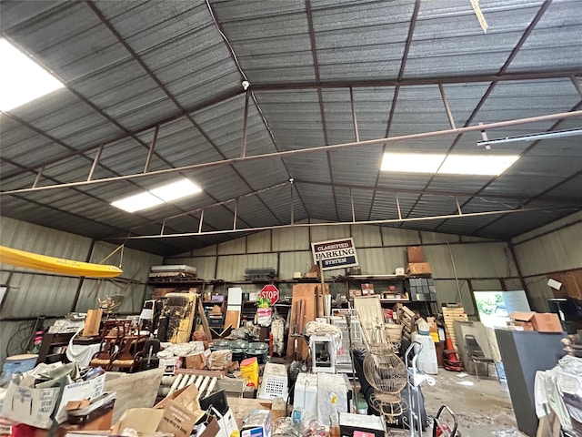 1578 Stainback Rd, Red Oak, TX 75154 - garage with metal wall