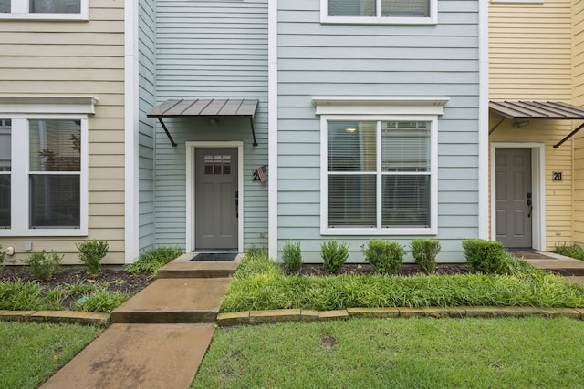 4121 Mckinney Ave Unit 21, Dallas, TX 75204 - view of exterior entry