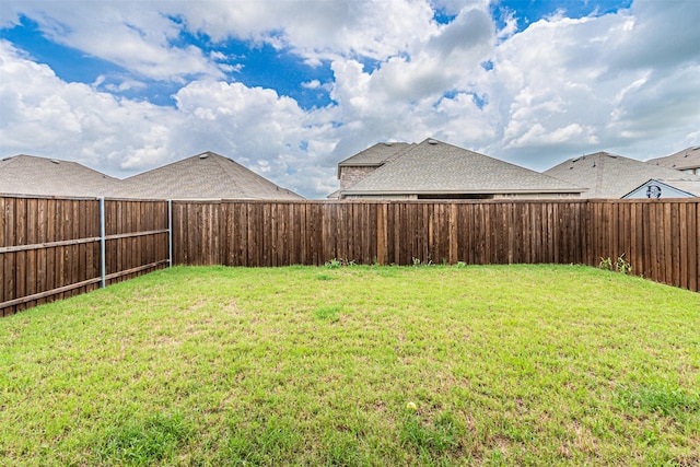 3233 Perman Dr, Mesquite, TX 75126 - view of fenced backyard