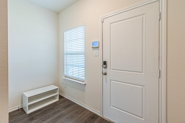 3233 Perman Dr, Mesquite, TX 75126 - entryway featuring dark wood-style floors and baseboards