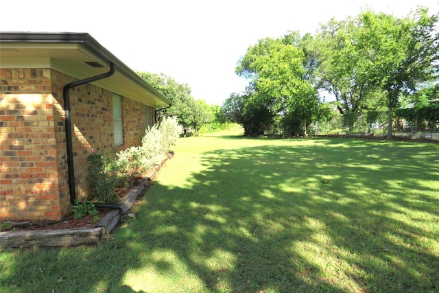 306 Country Club Dr, Joshua, TX 76058 - view of grassy yard