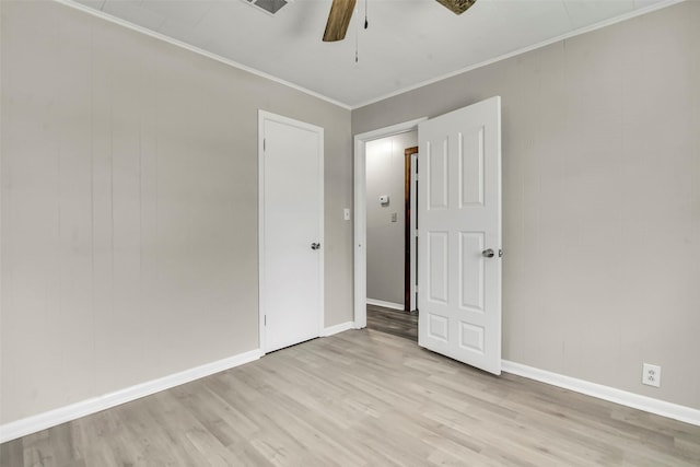 2050 Kyle Dr, Paris, TX 75460 - empty room featuring light wood-type flooring, ornamental molding, and ceiling fan
