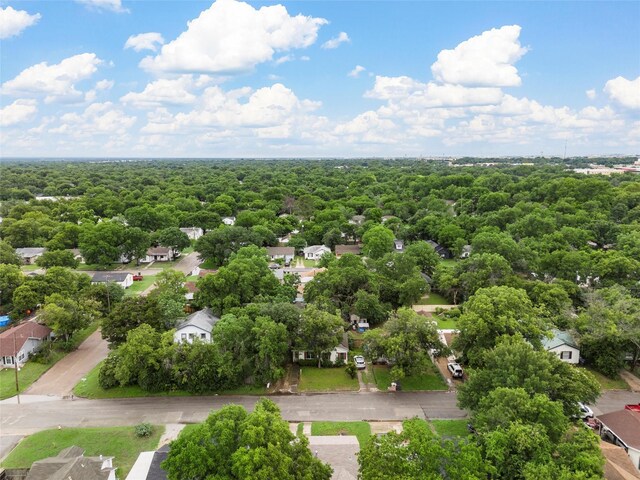 3808 Leland Ave, Waco, TX 76708 - view of front of house with a fenced backyard and a detached carport