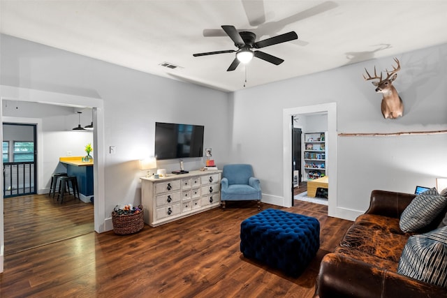 714 W Ball St, Weatherford, TX 76086 - living room with wood finished floors and a ceiling fan