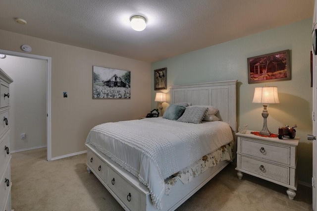 1013 Lilac Ln, Desoto, TX 75115 - bedroom with light carpet and baseboards