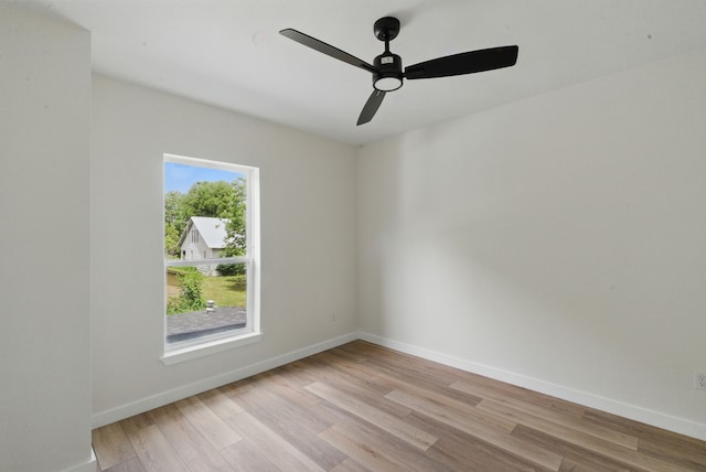 903 N Miller St, Decatur, TX 76234 - spare room featuring light wood-type flooring and a ceiling fan