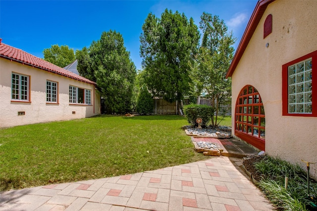 6812 Clayton Ave, Dallas, TX 75214 - view of yard