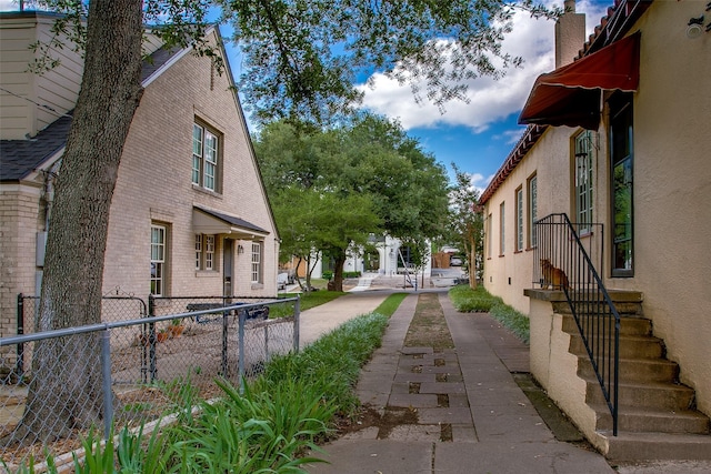 6812 Clayton Ave, Dallas, TX 75214 - view of community