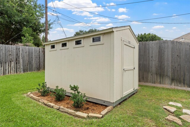 9600 Old Farm Rd, Woodway, TX 76712 - view of shed featuring a fenced backyard