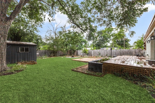 10649 Sylvia Dr, Dallas, TX 75228 - fenced backyard featuring an outbuilding