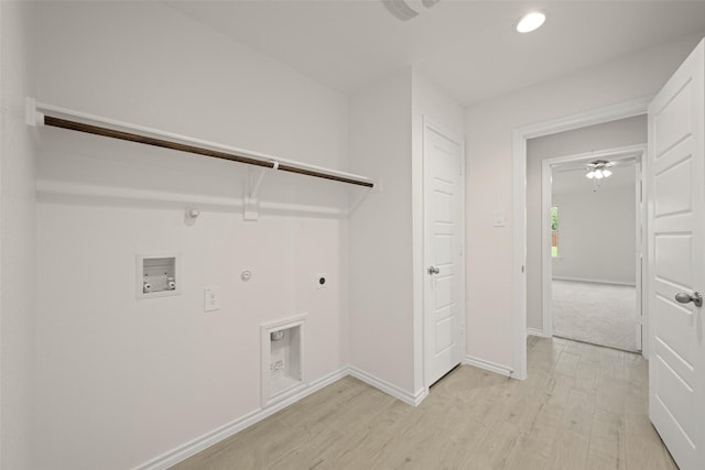 733 Stone Eagle Dr, Azle, TX 76020 - washroom featuring gas dryer hookup, hookup for an electric dryer, light wood-style floors, washer hookup, and recessed lighting