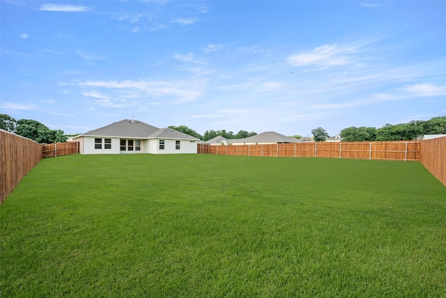 733 Stone Eagle Dr, Azle, TX 76020 - view of fenced backyard