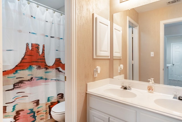 1023 Muirfield Dr, Mansfield, TX 76063 - full bath featuring double vanity, a textured wall, and a shower with curtain