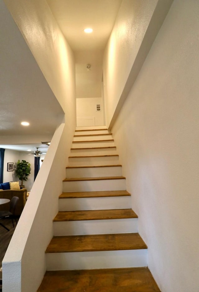 3612 Mt Vernon Ave, Fort Worth, TX 76103 - stairway featuring recessed lighting