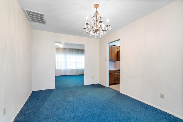 200 Hillcrest Ct, Irving, TX 75062 - empty room featuring a chandelier and carpet flooring