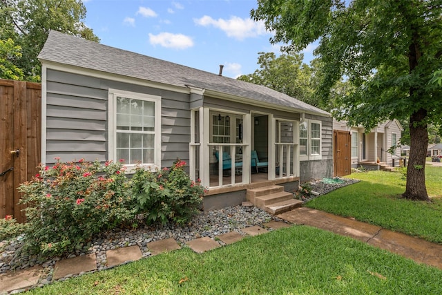4204 Geddes Ave, Fort Worth, TX 76107 - view of home's exterior featuring a shingled roof