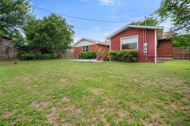 2250 Capri Dr, Fort Worth, TX 76114 - view of yard