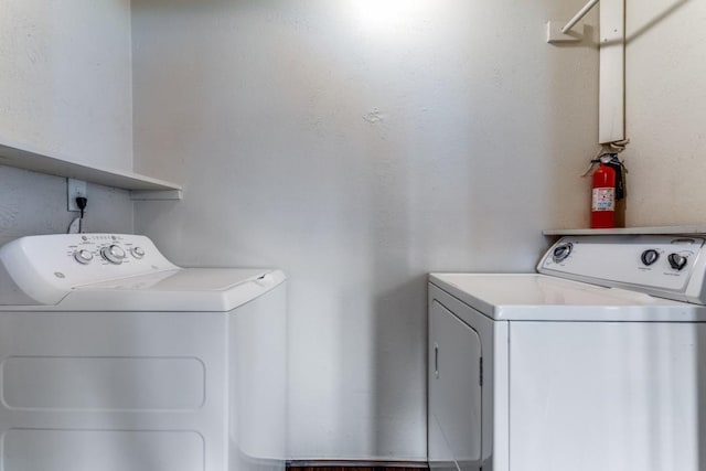 4113 Blue Flag Ln, Fort Worth, TX 76137 - laundry area featuring washing machine and clothes dryer