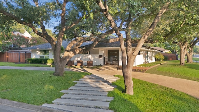 6375 Lansdale Rd, Fort Worth, TX 76116 - view of front of property