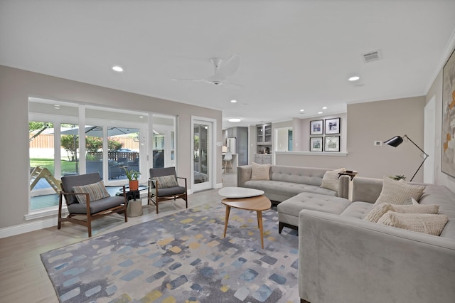 6375 Lansdale Rd, Fort Worth, TX 76116 - living area featuring wood finished floors, a ceiling fan, and recessed lighting